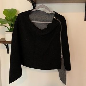 Reversible Zipper Cape